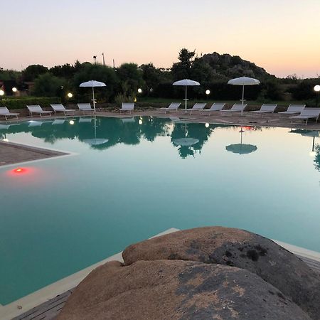 Gravina Resort & Apartments Costa Paradiso Extérieur photo